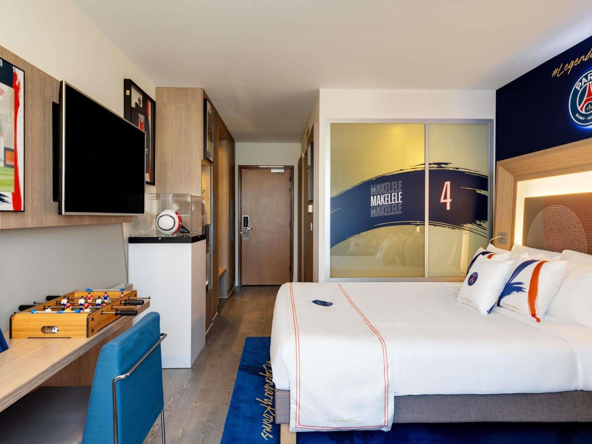Novotel Bridge 4*