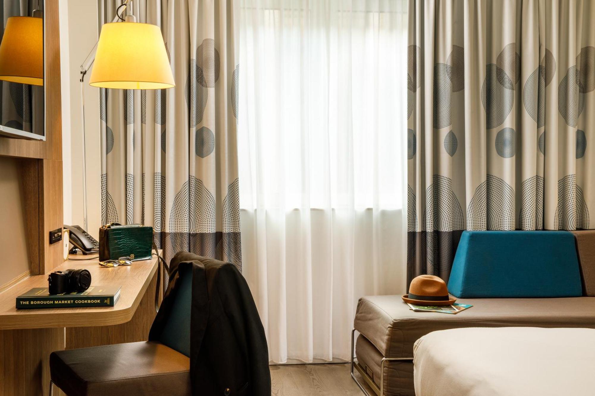 Hotel Novotel Bridge 4*